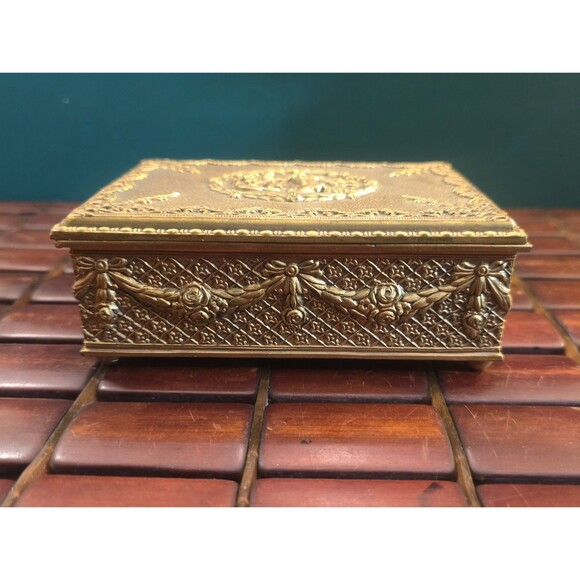 Antique Repousse Ornate Bronze Box Classical Posidon Hippocampus Triton Design - Picture 3 of 8